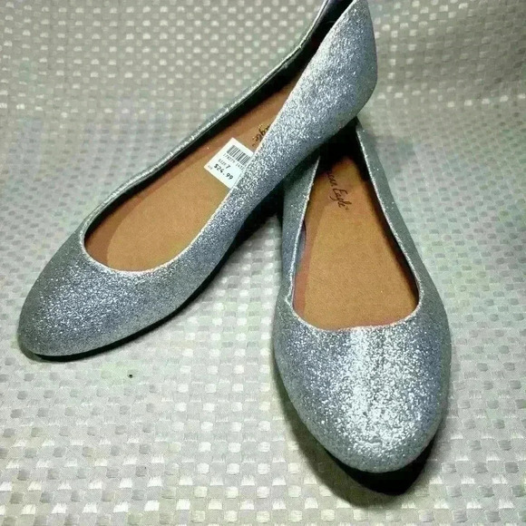 American Eagle Outfitters Shoes - American Eagle 🦅 flats size 7